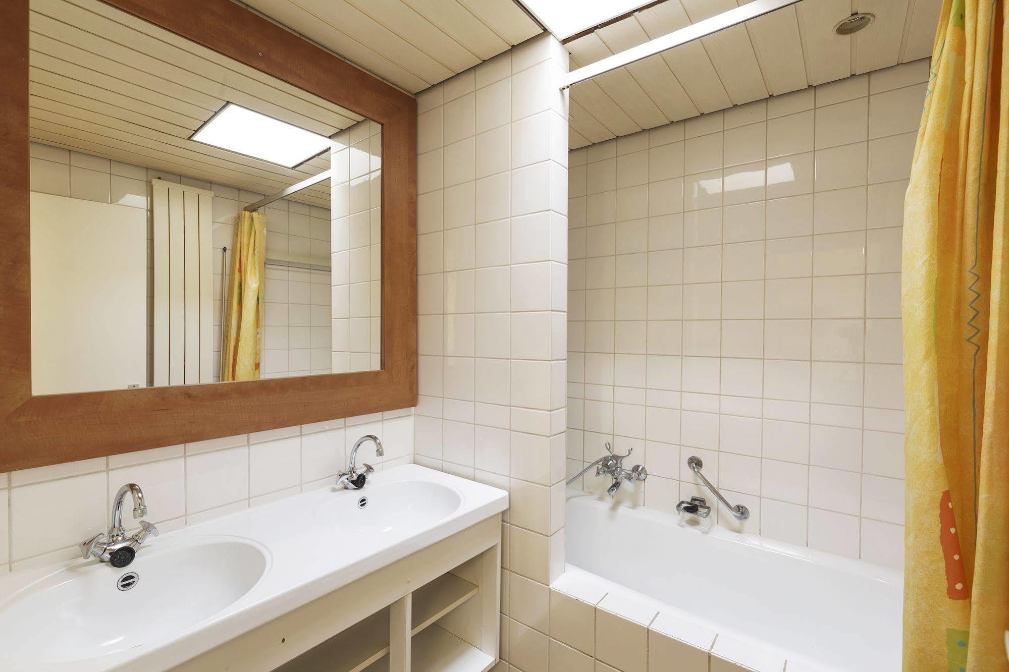 Hotel De Vossemeren By Center Parcs Lommel Ngoại thất bức ảnh