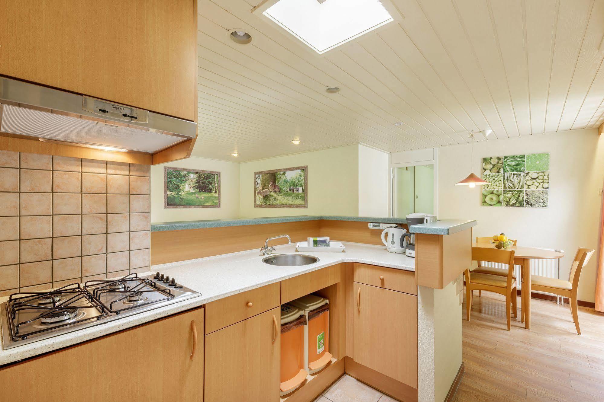 Hotel De Vossemeren By Center Parcs Lommel Ngoại thất bức ảnh