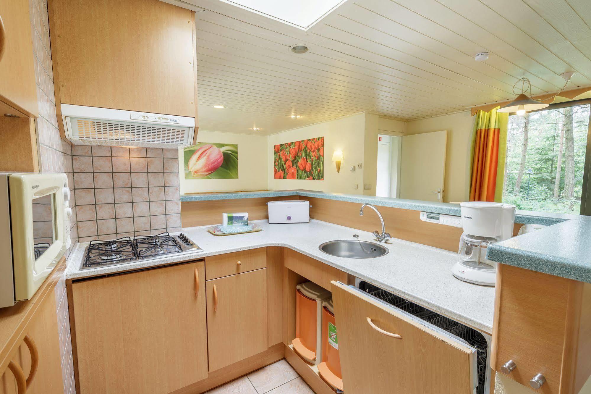 Hotel De Vossemeren By Center Parcs Lommel Ngoại thất bức ảnh